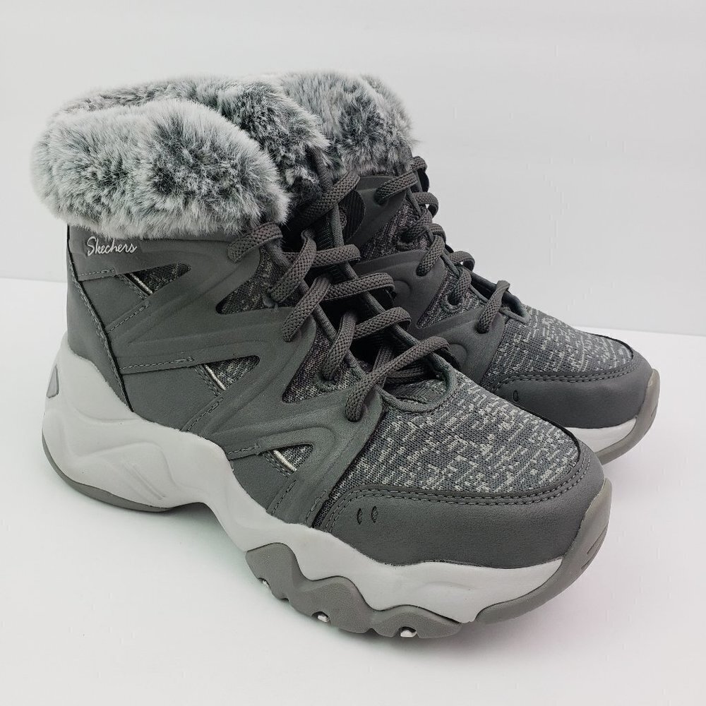 Skechers D'Lites 3 Space Day Womens Size 5.5 Gray Comfort Boots SN 44959
